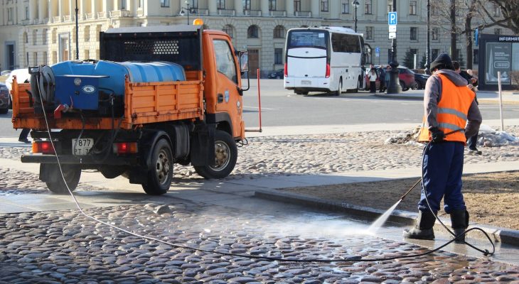 Convinge-ți angajații să poarte salopete de muncă