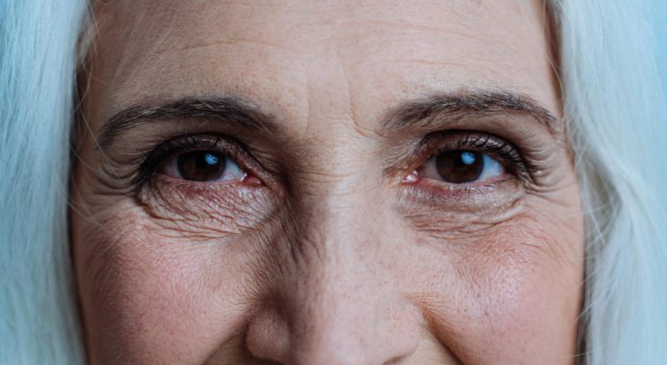 Îmbătrânirea ochilor: prevenție și îngrijire