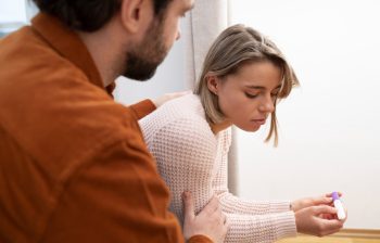 Cele mai bune metode pentru îmbunătățirea comunicării nonverbale în cuplu