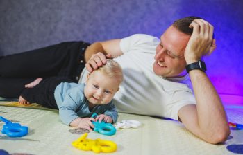 Rolul jocului în dezvoltarea emoțională a copiilor