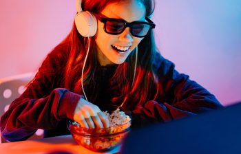 Cum să-ți creezi un playlist de filme pentru fiecare weekend