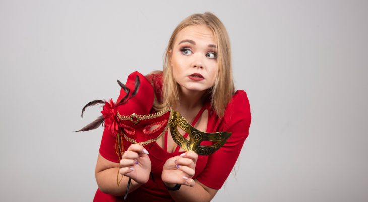 Ce înseamnă când visezi vaci multe? Descoperă semnificațiile visurilor cu vaci în număr mare