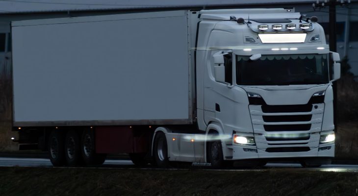 Lămpi de gabarit LED WAS – cum îmbunătățesc siguranța rutieră