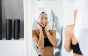 Skin cycling: cum funcționează și pentru cine poate fi potrivită această metodă