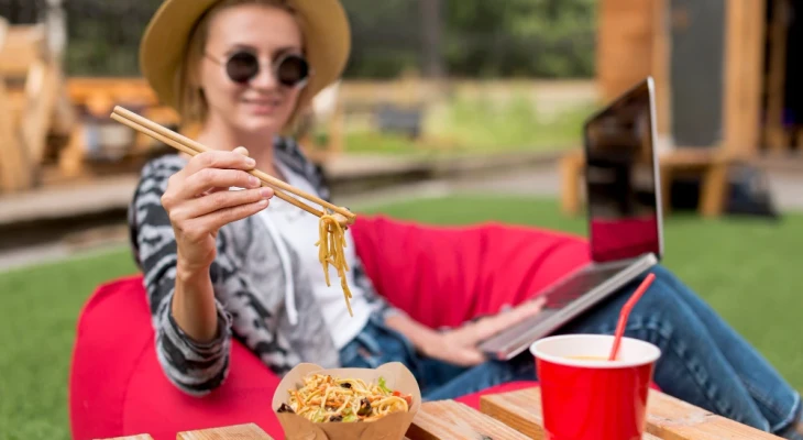 Cum descoperi gastronomia locală fără să alegi doar restaurantele turistice